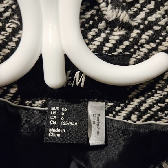 H&M Winter Coat - Picture 3 of 4